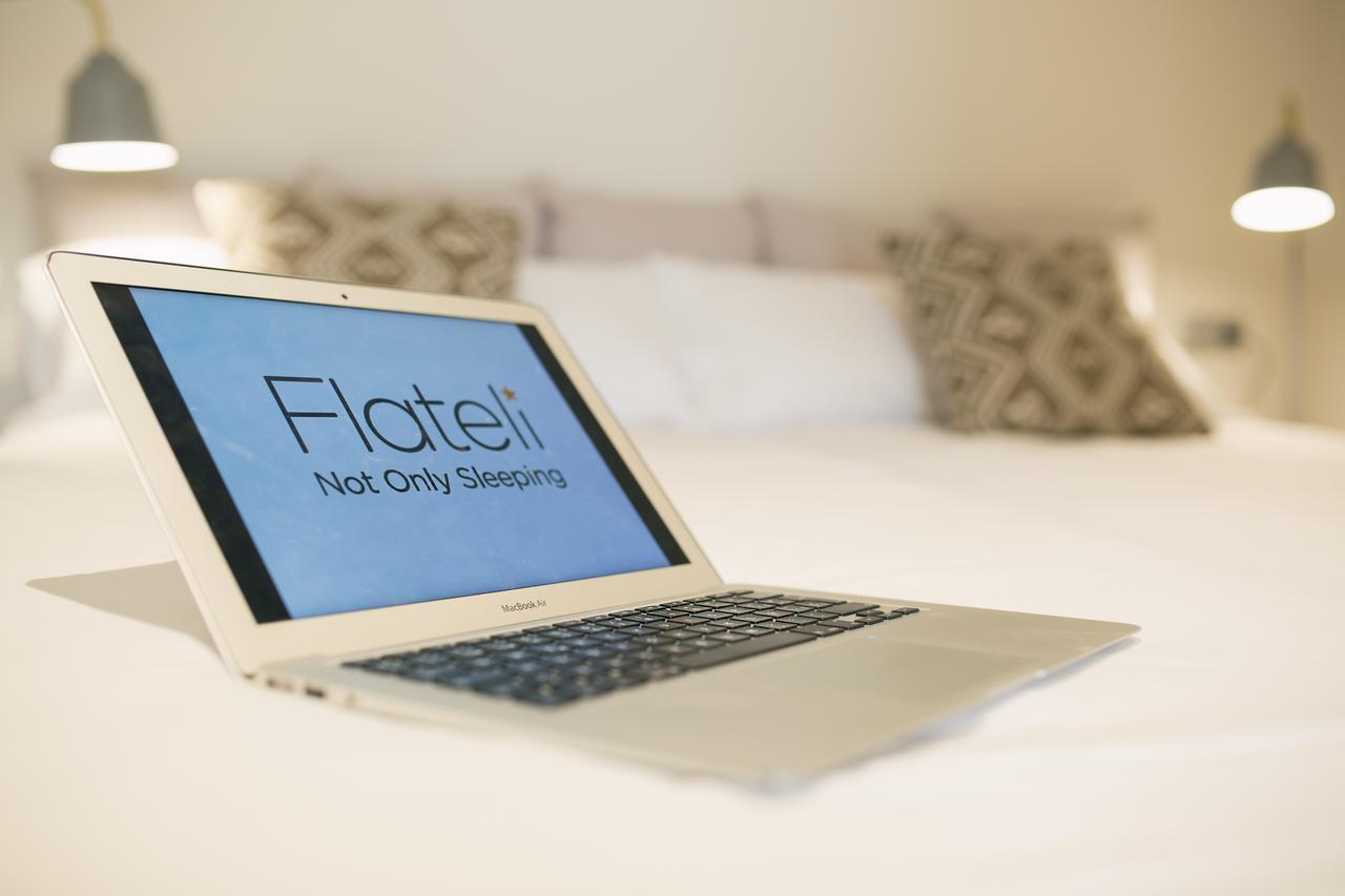 Flateli -Placa Catalunya 3-2 Girona Ngoại thất bức ảnh