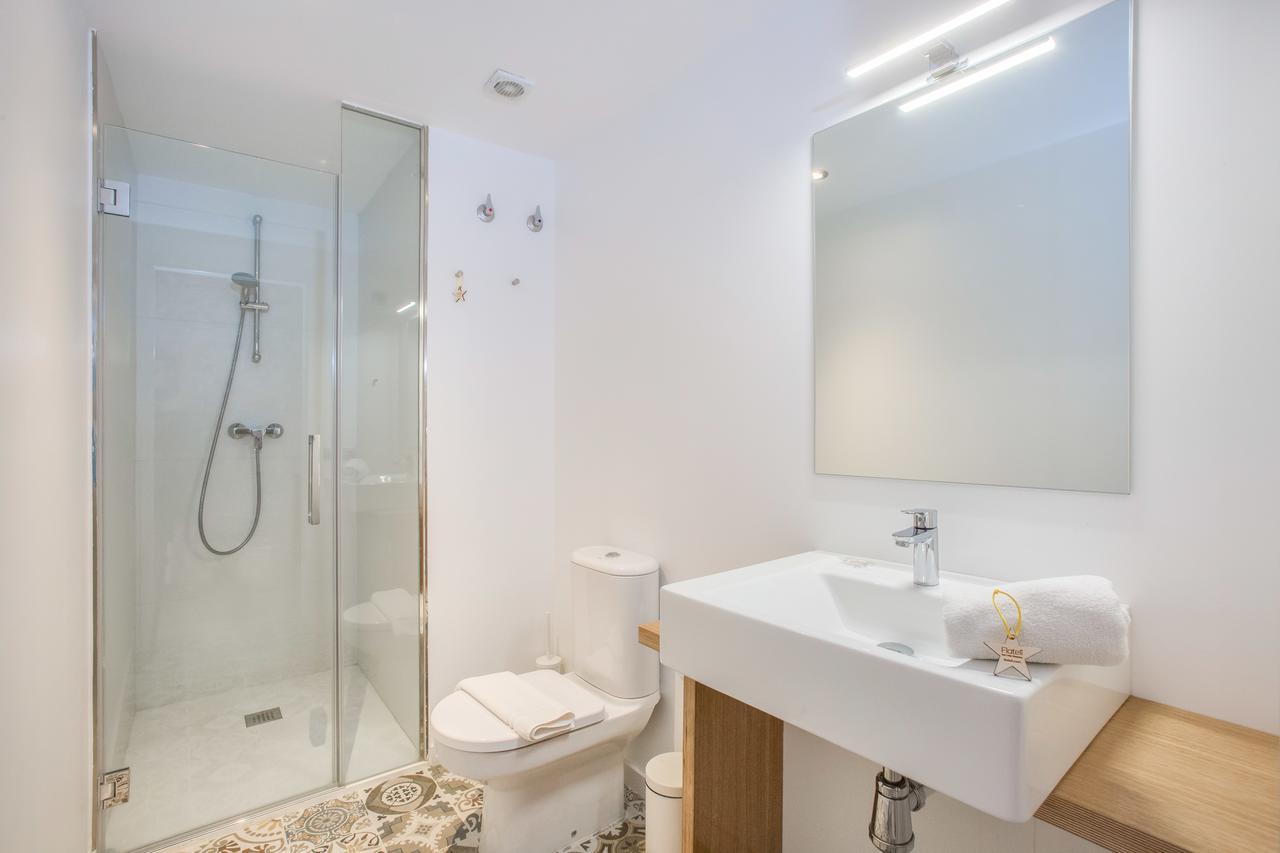 Flateli -Placa Catalunya 3-2 Girona Ngoại thất bức ảnh